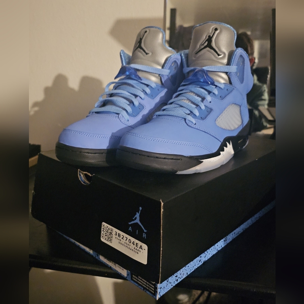 UNC Jordan 5